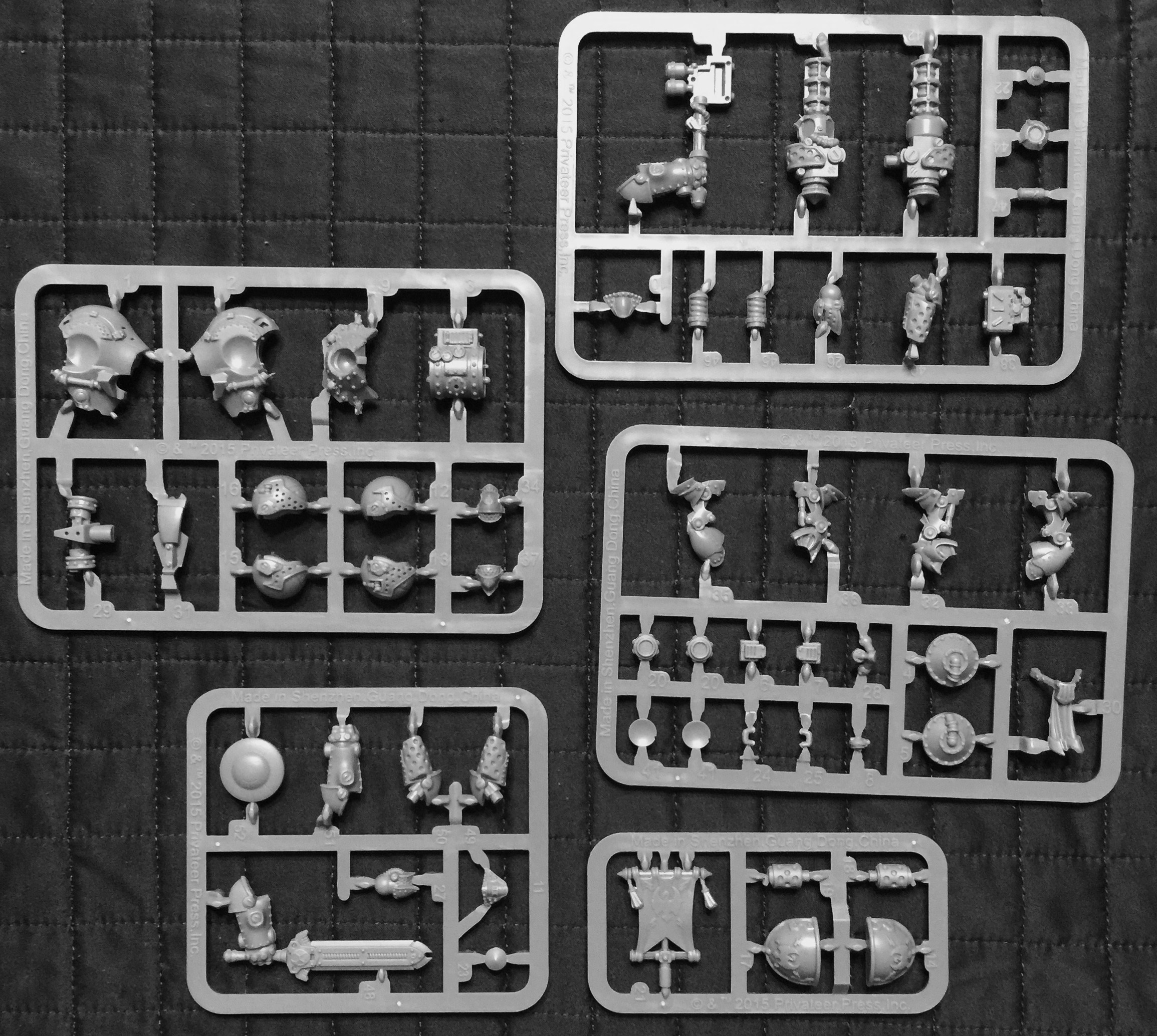 Warmachine: Unboxing the New PLASTIC Reliant/Stormclad Kit - Bell of ...