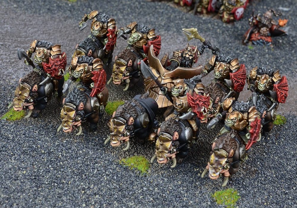 90482 орк. The Dwarves орки. Dwarf bulwarkers. Mantic Orcs. Orcs & Dwarves.