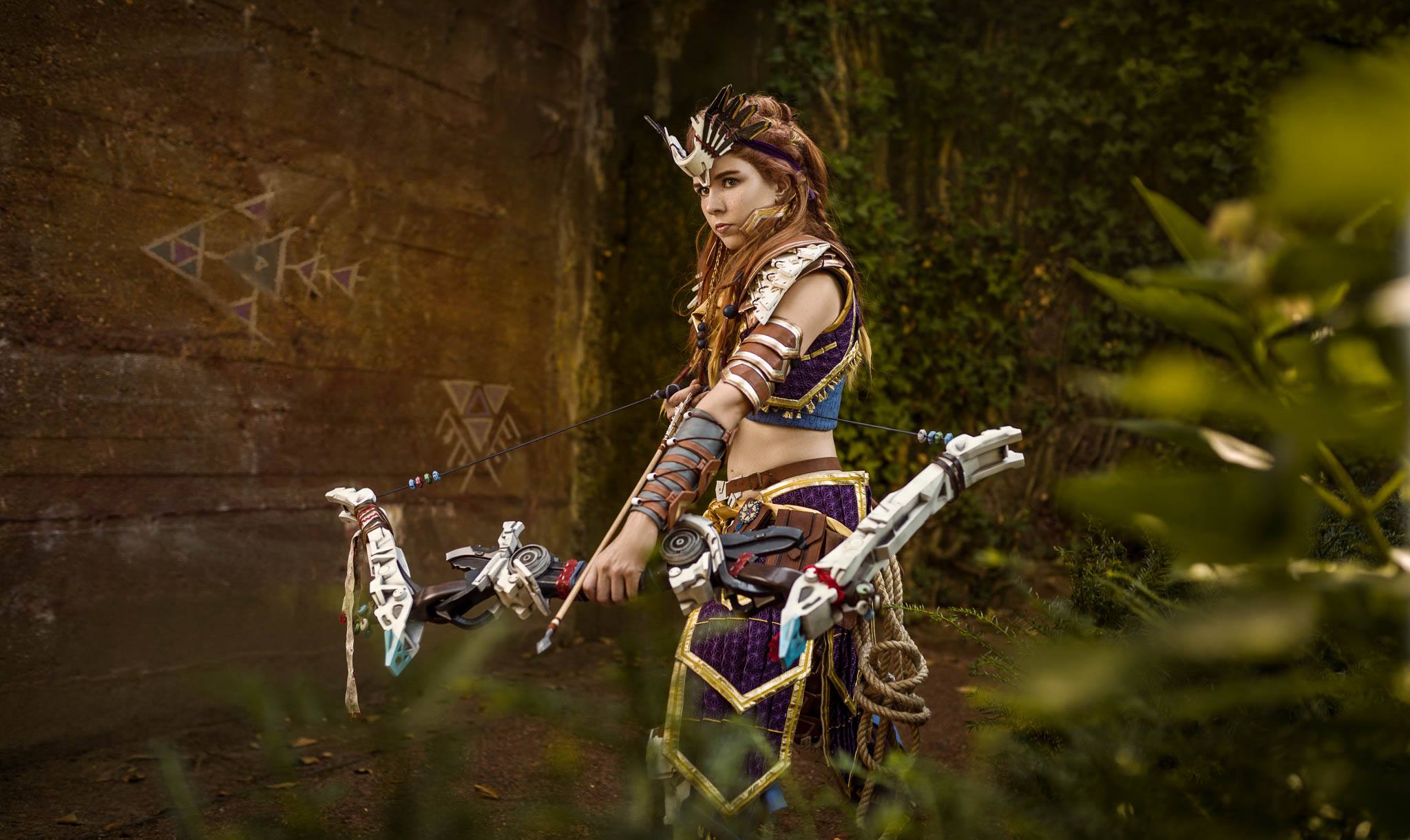 Aloy carja blazon cosplay