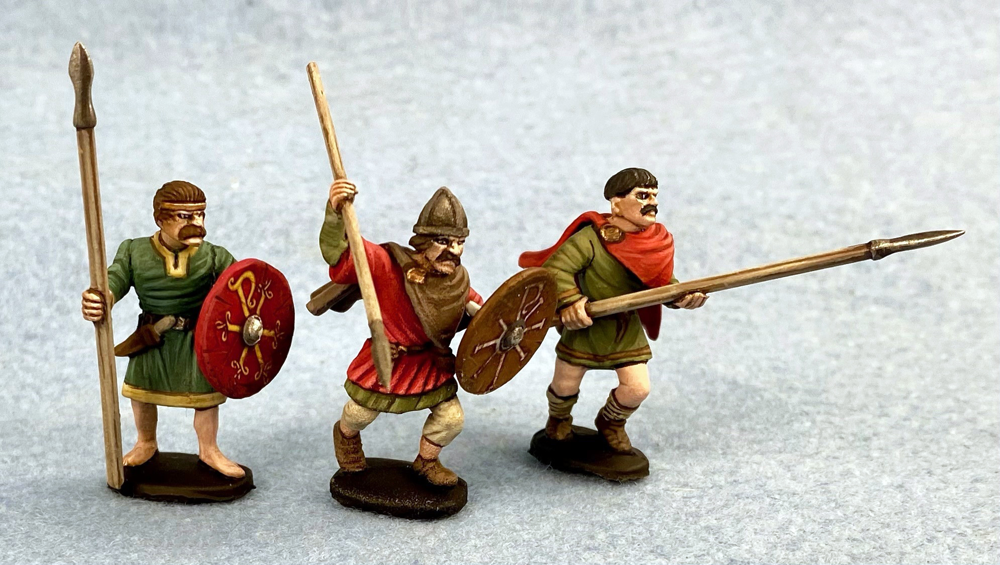 More gripping. Welsh Saga Dark age Welsh 28mm. Gripping Beast Dark age Warriors. Гриппинг Бист миниатюры валлийцев. Welsh Warrior Saga.